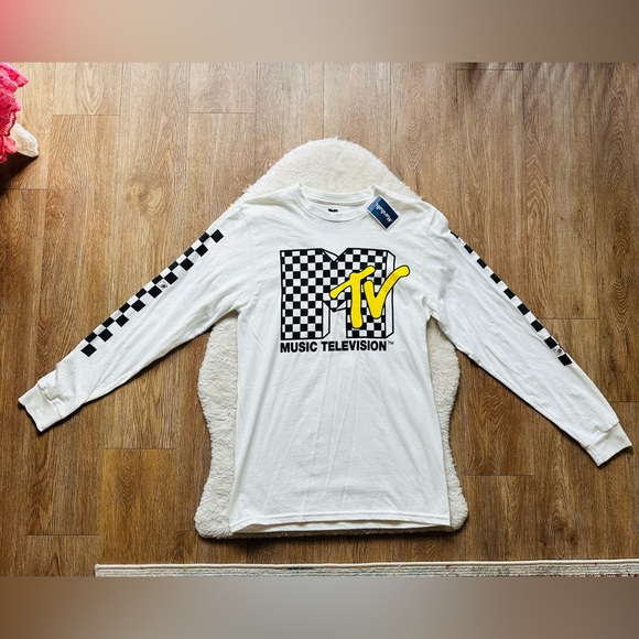 Marshalls Tops - MTV Long Sleeve Shirt NWT